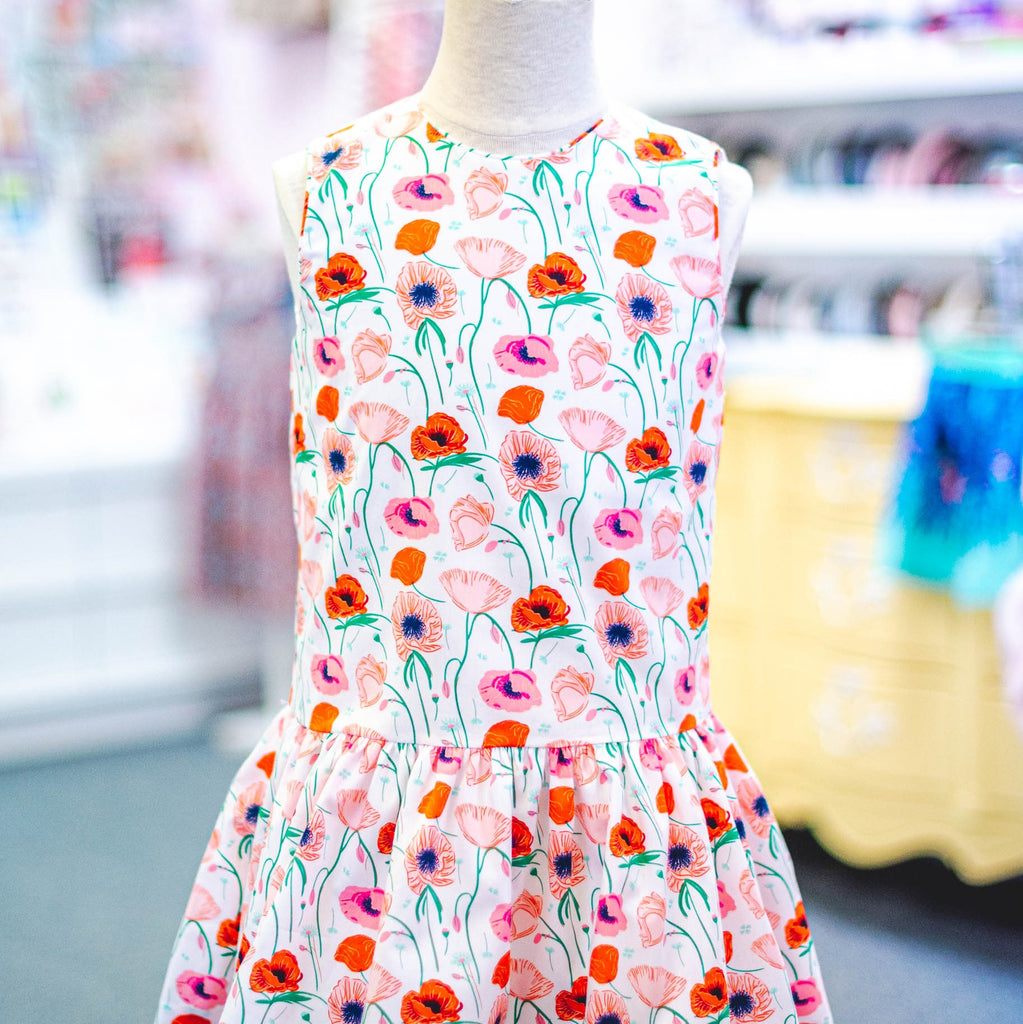 Molly Sleeveless Bold Floral