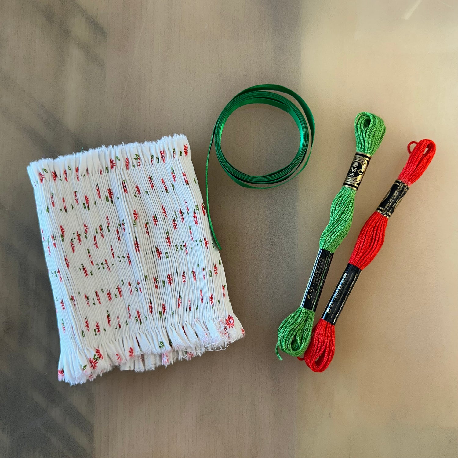 Smocked Ornament Festive Kit