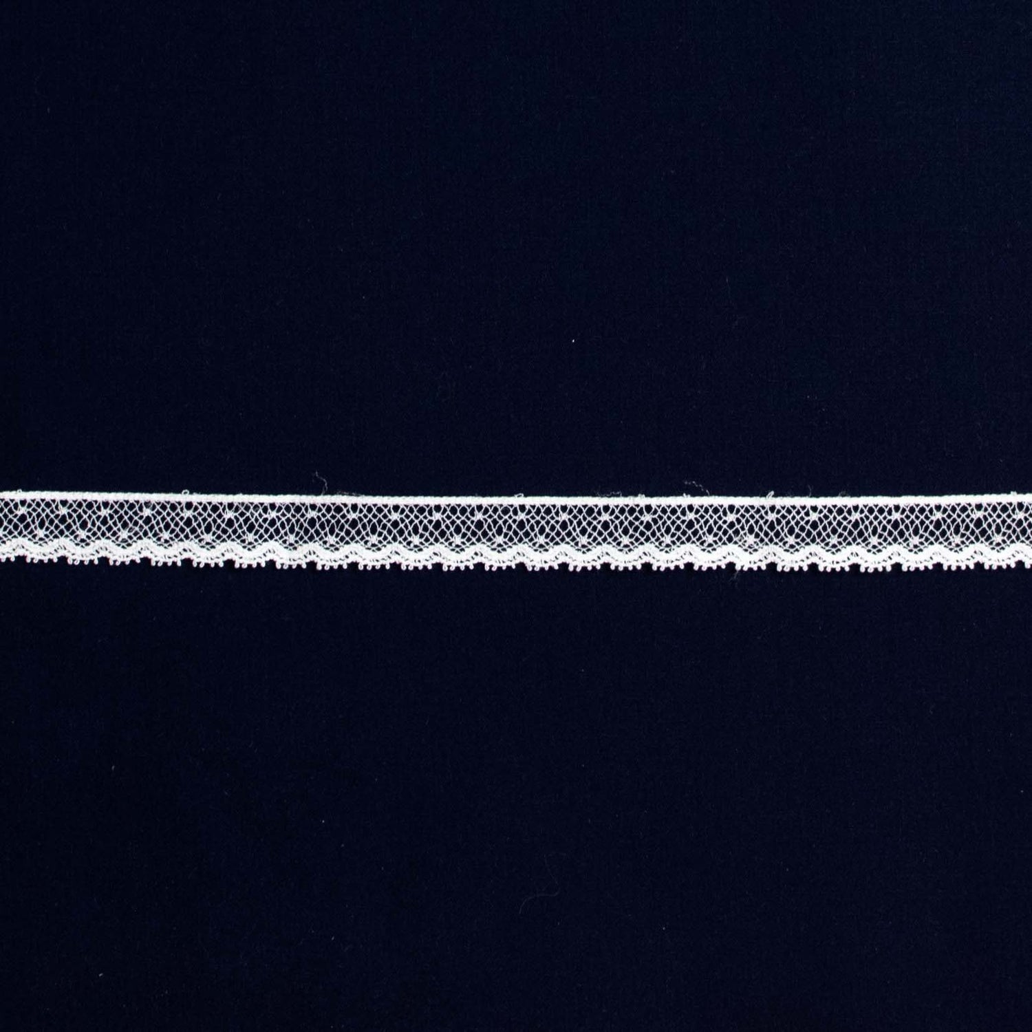 Lace Edging 227 White
