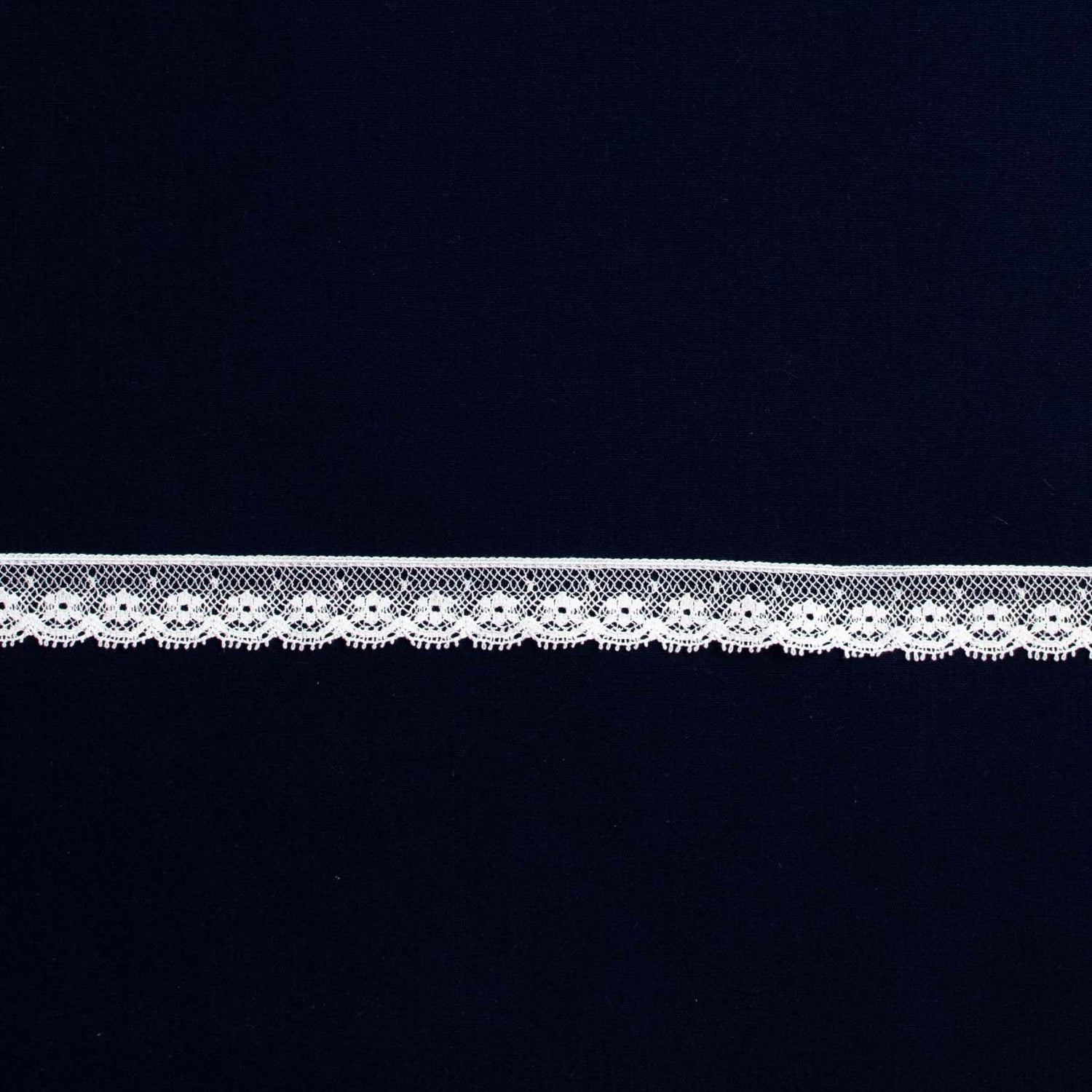 Lace Edging 771 White