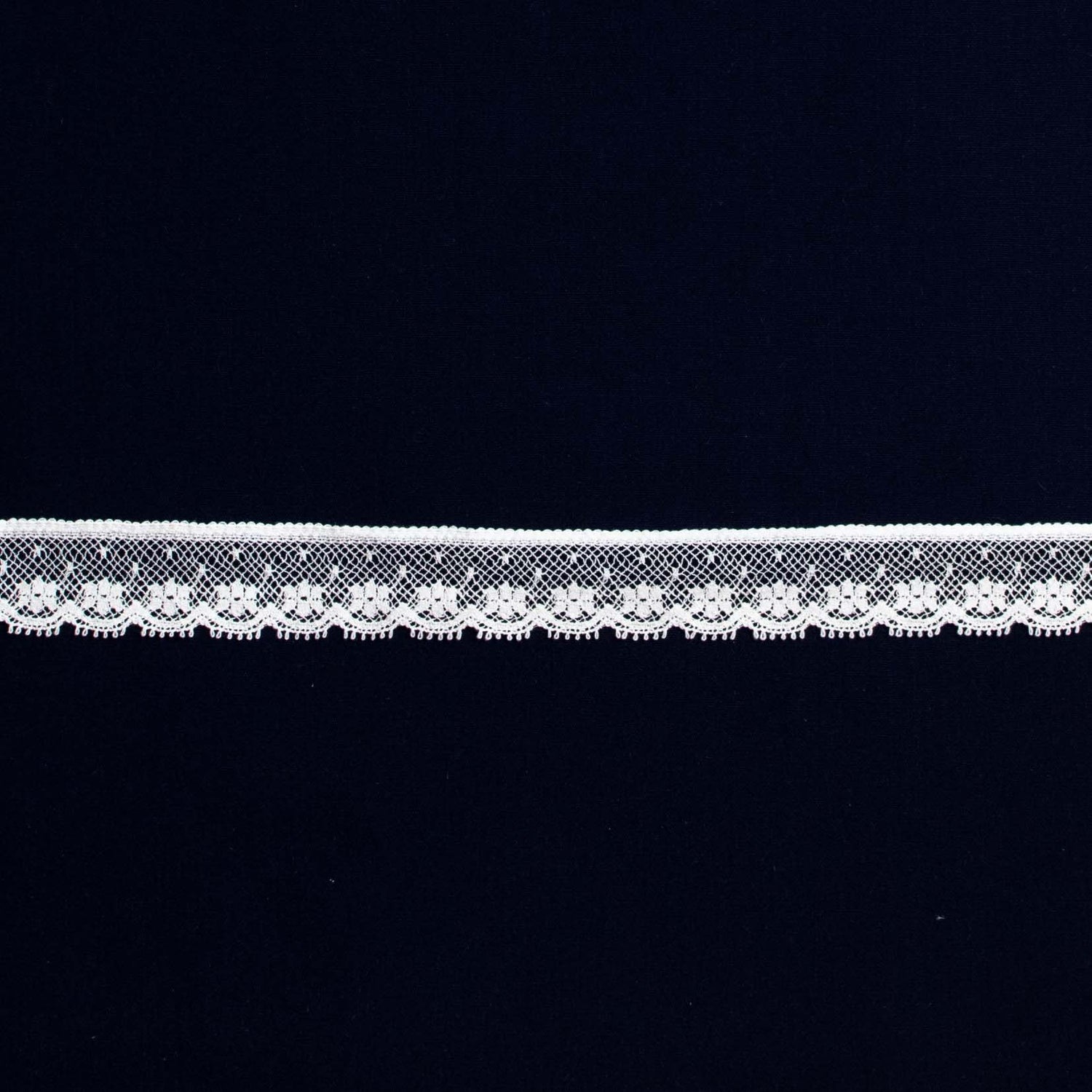 Lace Edging 772 White