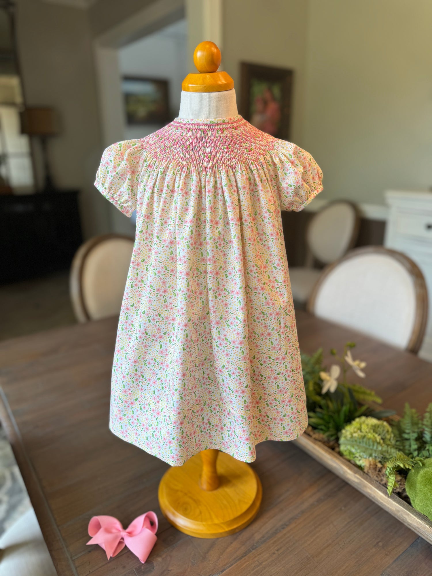 Bishop Sunshine Floral Cut, Sew, Pleat Kit