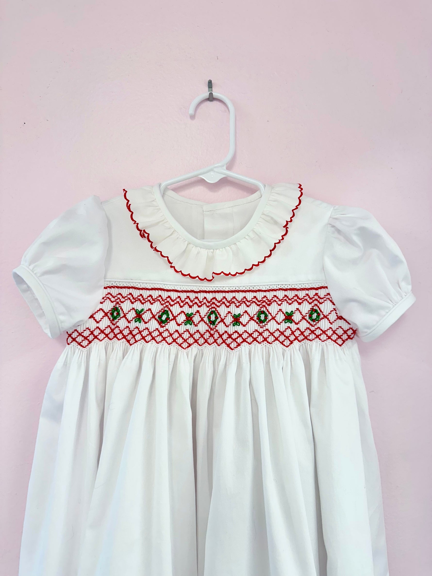 Lee Christmas Holly Elaine Pre-Pleated Kit 6-8yr