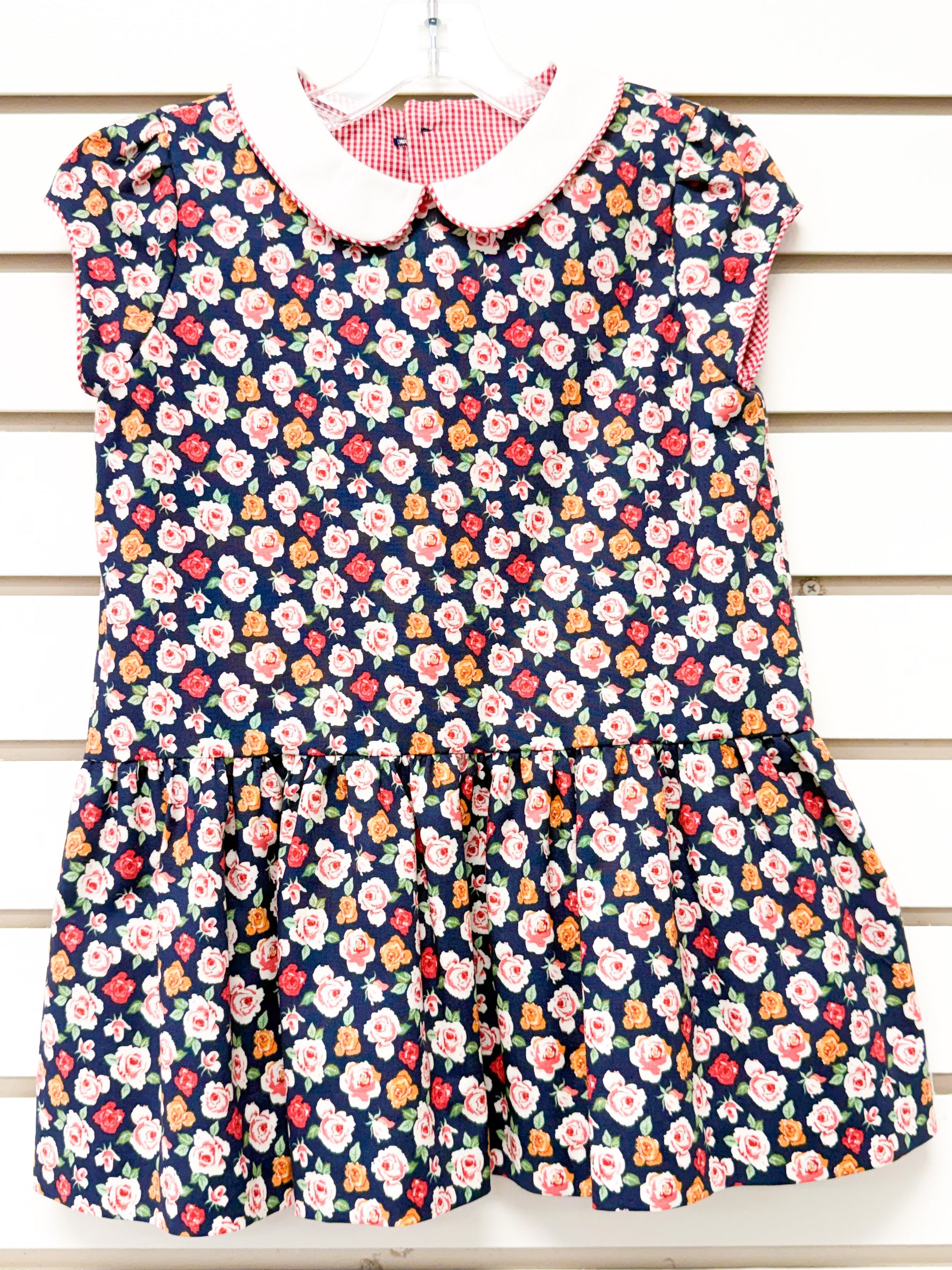 Navy floral rose print girls dress with white Peter Pan collar, drop waist, size 3