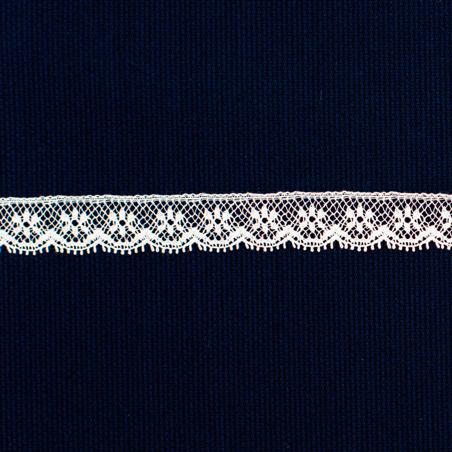 Lace Edging 770 White